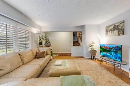 Breakfast Nook Photo of 3020 Thorncliffe Drive, North Vancouver, BC