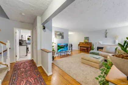 Kitchen Photo of 3020 Thorncliffe Drive, North Vancouver, BC
