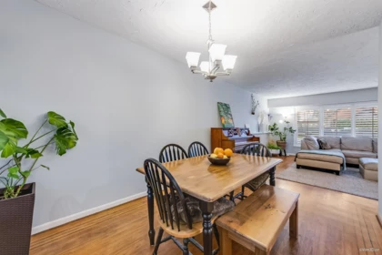 Primary Bedroom Photo of 3020 Thorncliffe Drive, North Vancouver, BC
