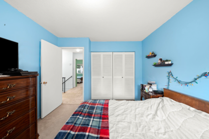 Bedroom 3 Photo of 14 3046 Coast Meridian Road, Port Coquitlam, BC