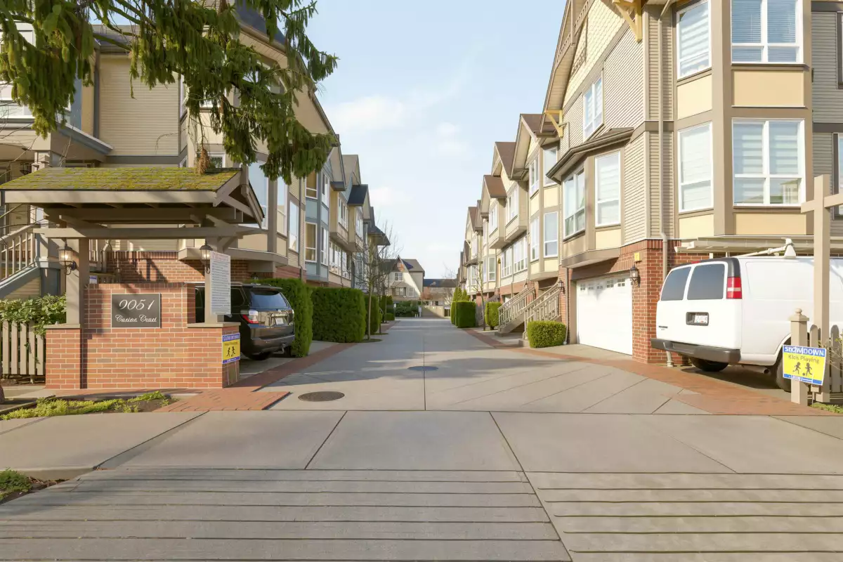 Office / Den Photo of 3 7840 Garden City Road, Richmond, BC