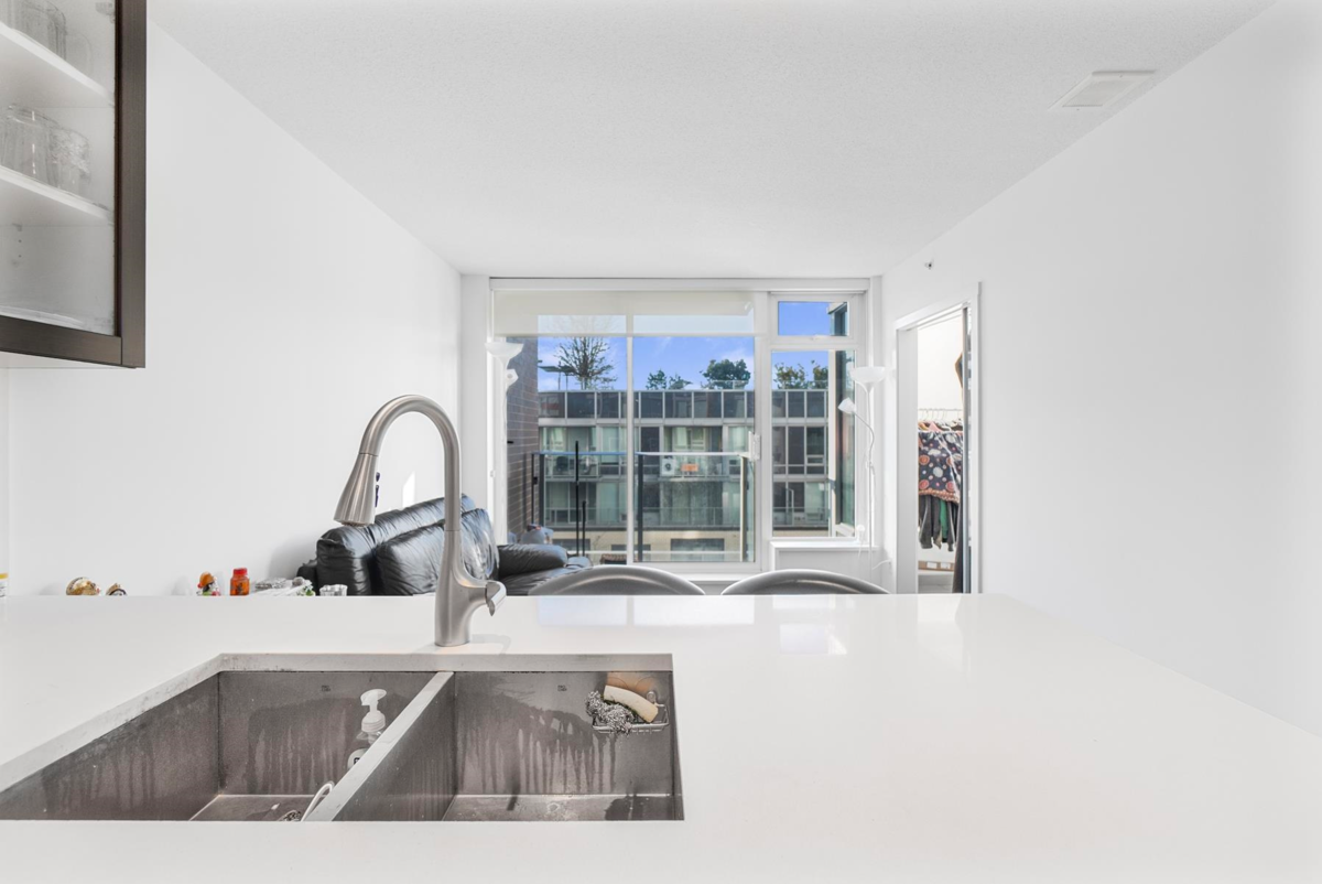 Family Room Photo of 507 5665 Boundary Road, Vancouver, BC