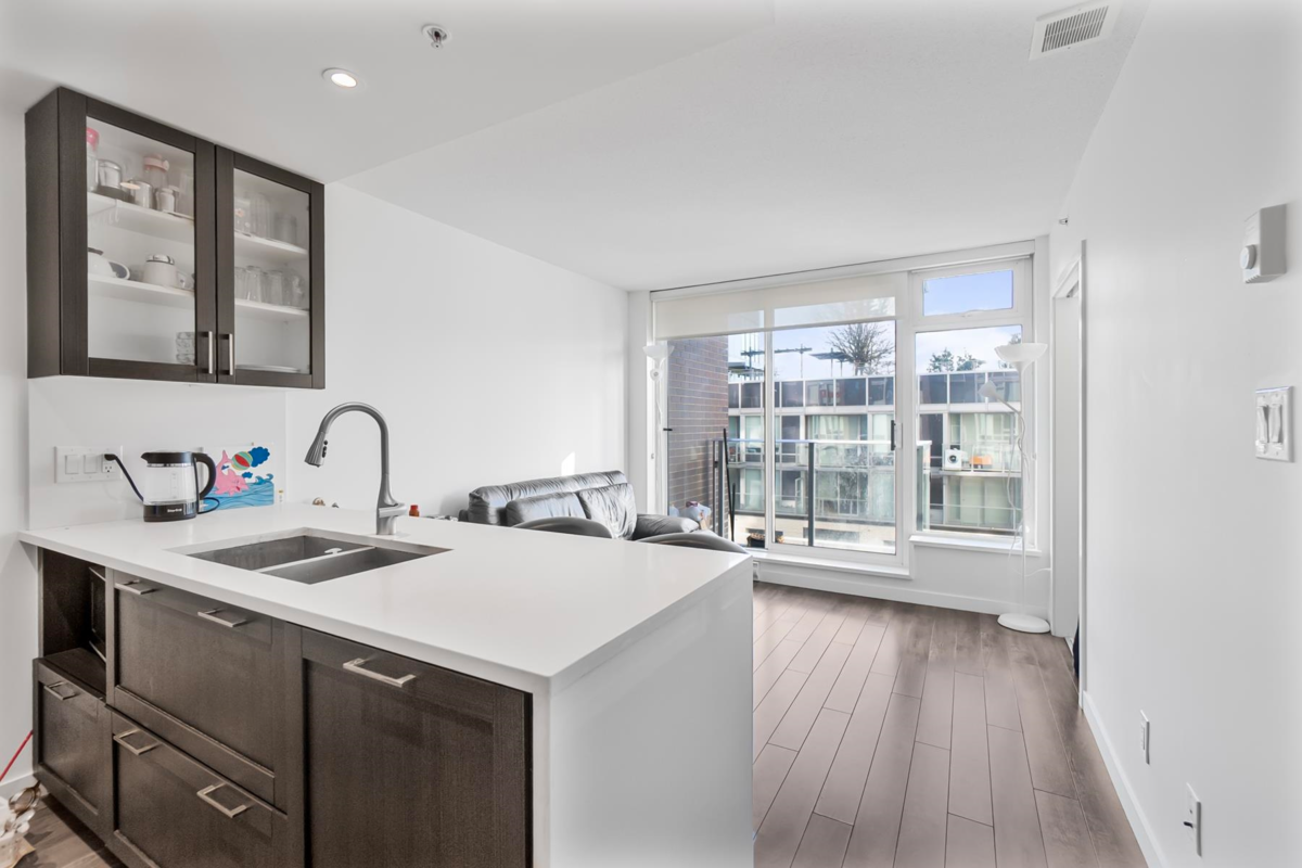 Living Room Photo of 507 5665 Boundary Road, Vancouver, BC