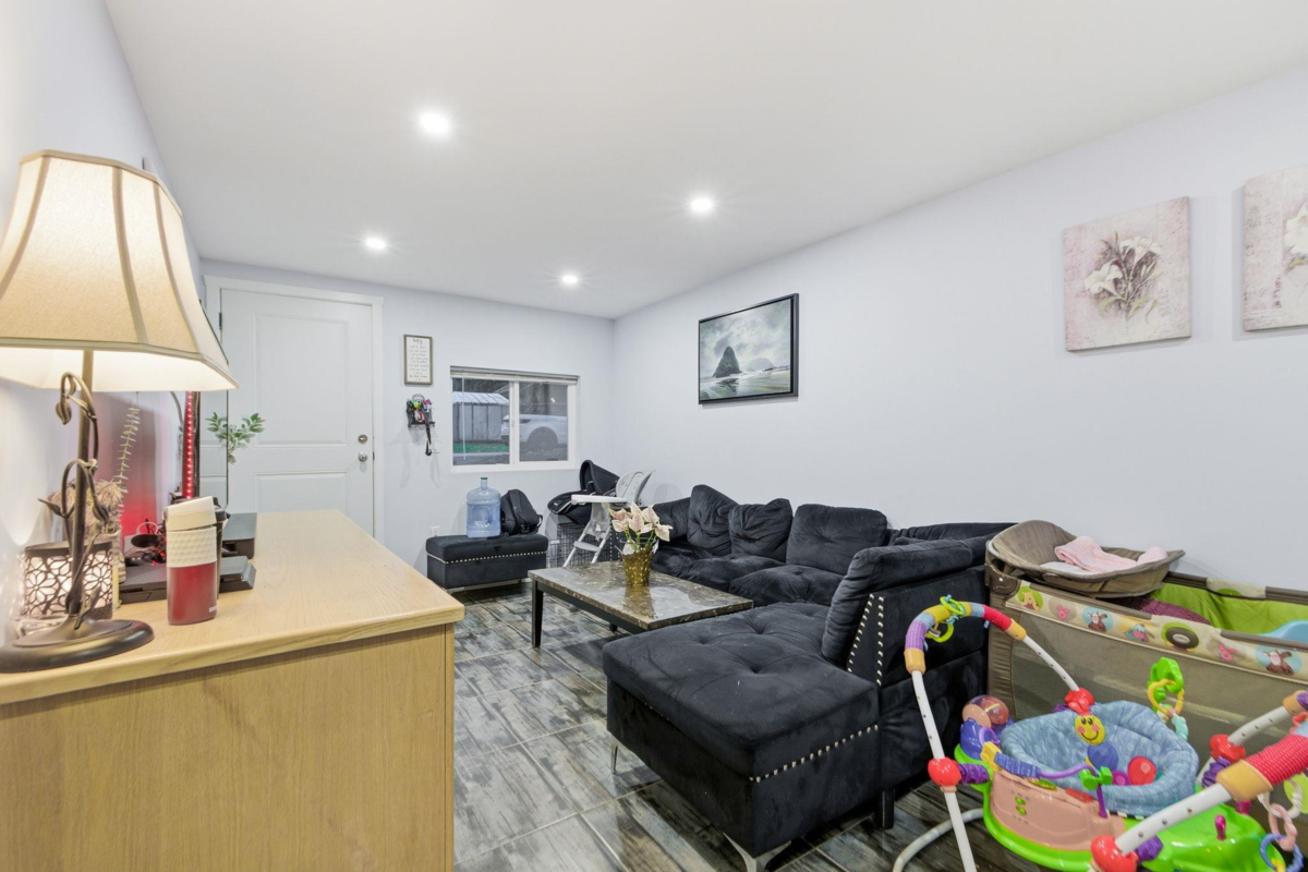 Backyard Photo of 12959 Carluke Crescent, Surrey, BC