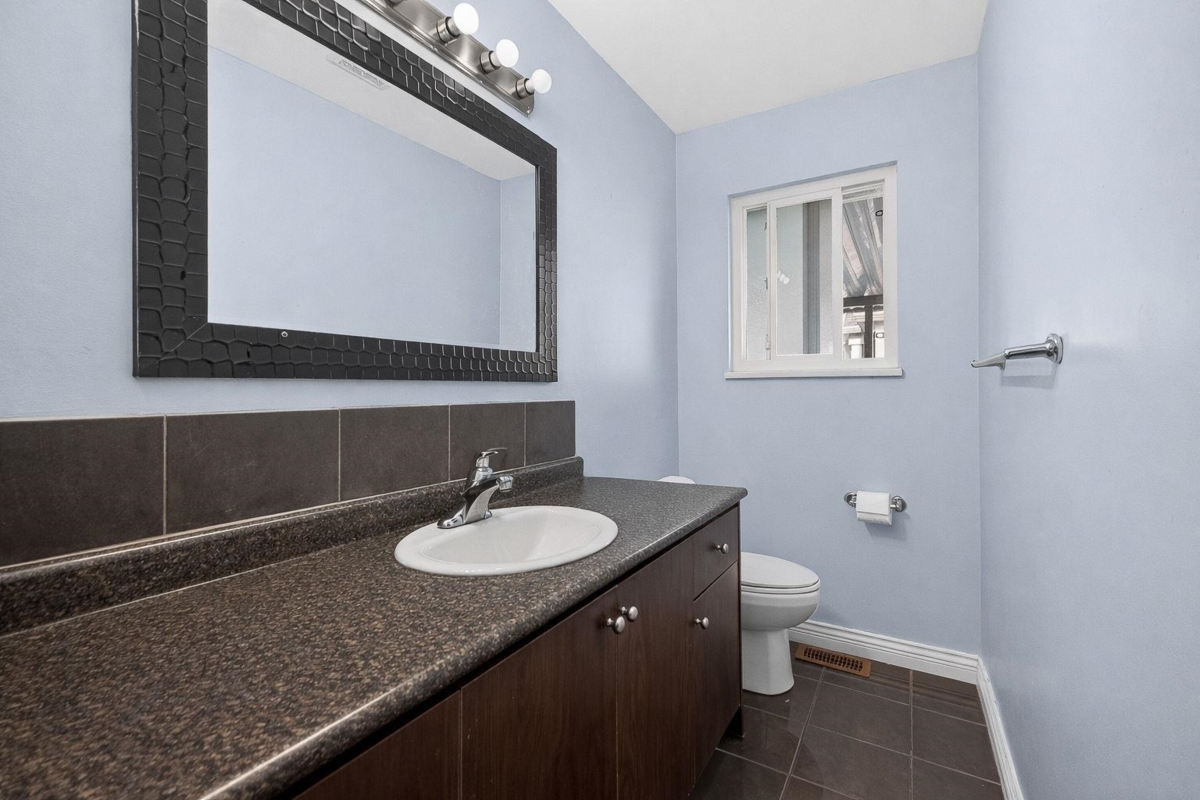 Bedroom 3 Photo of 12959 Carluke Crescent, Surrey, BC