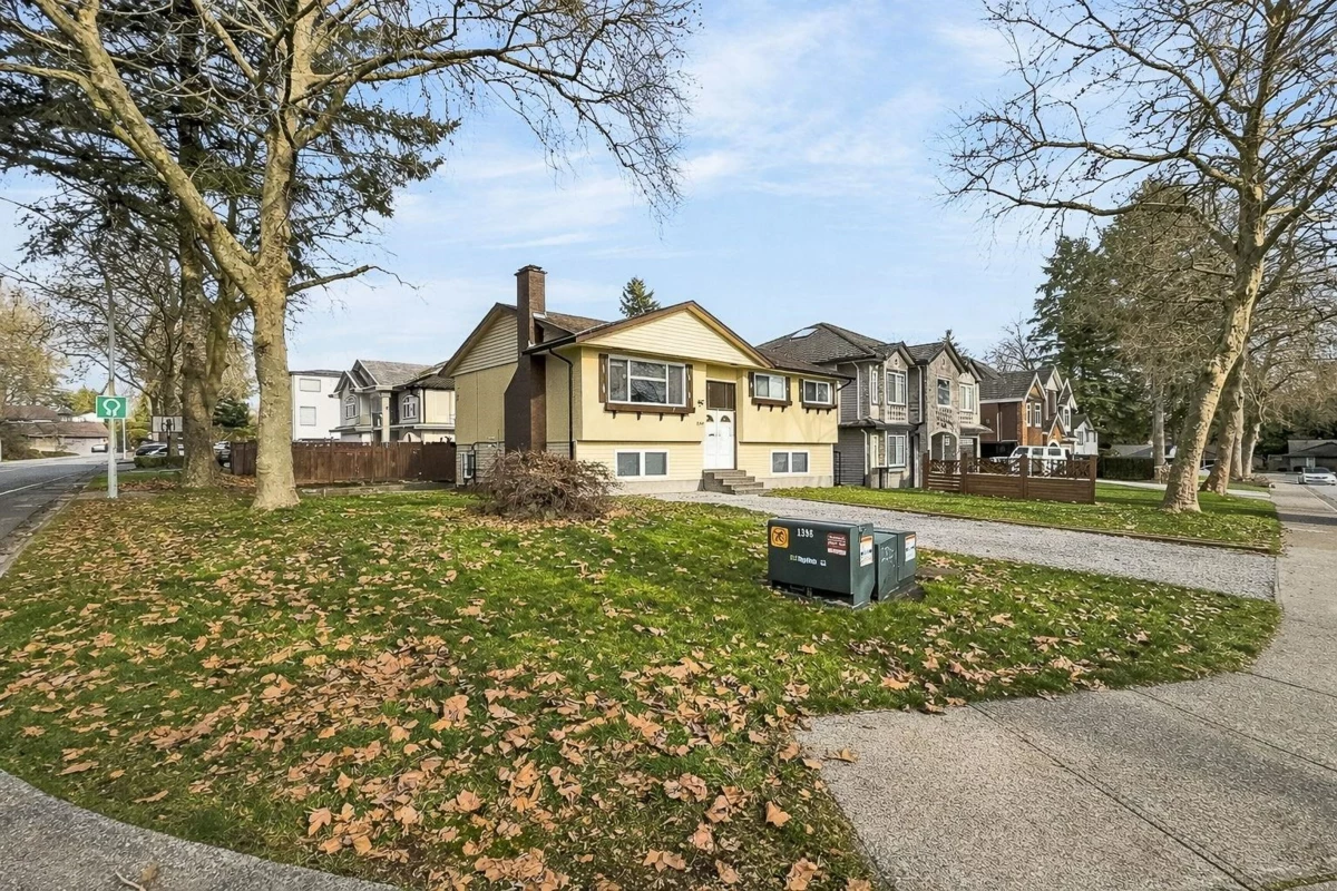 Exterior Rear Photo of 12959 Carluke Crescent, Surrey, BC