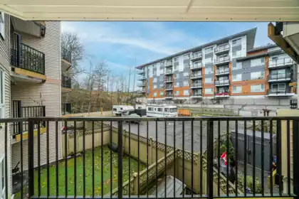 Basement Recreation Room Photo of 205 11595 Fraser Street, Maple Ridge, BC