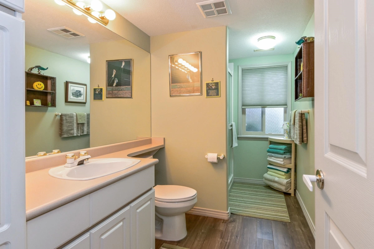 Mudroom Photo of 21 3555 Blue Jay Street, Abbotsford, BC