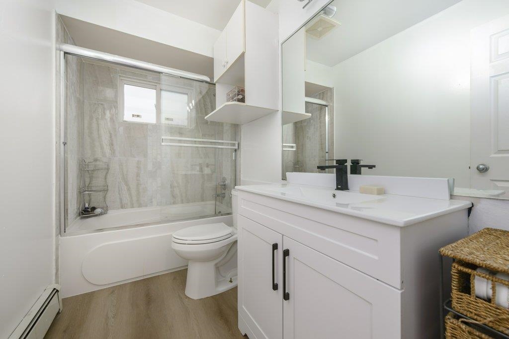 Outdoor Kitchen Photo of 1598 Manning Avenue, Port Coquitlam, BC