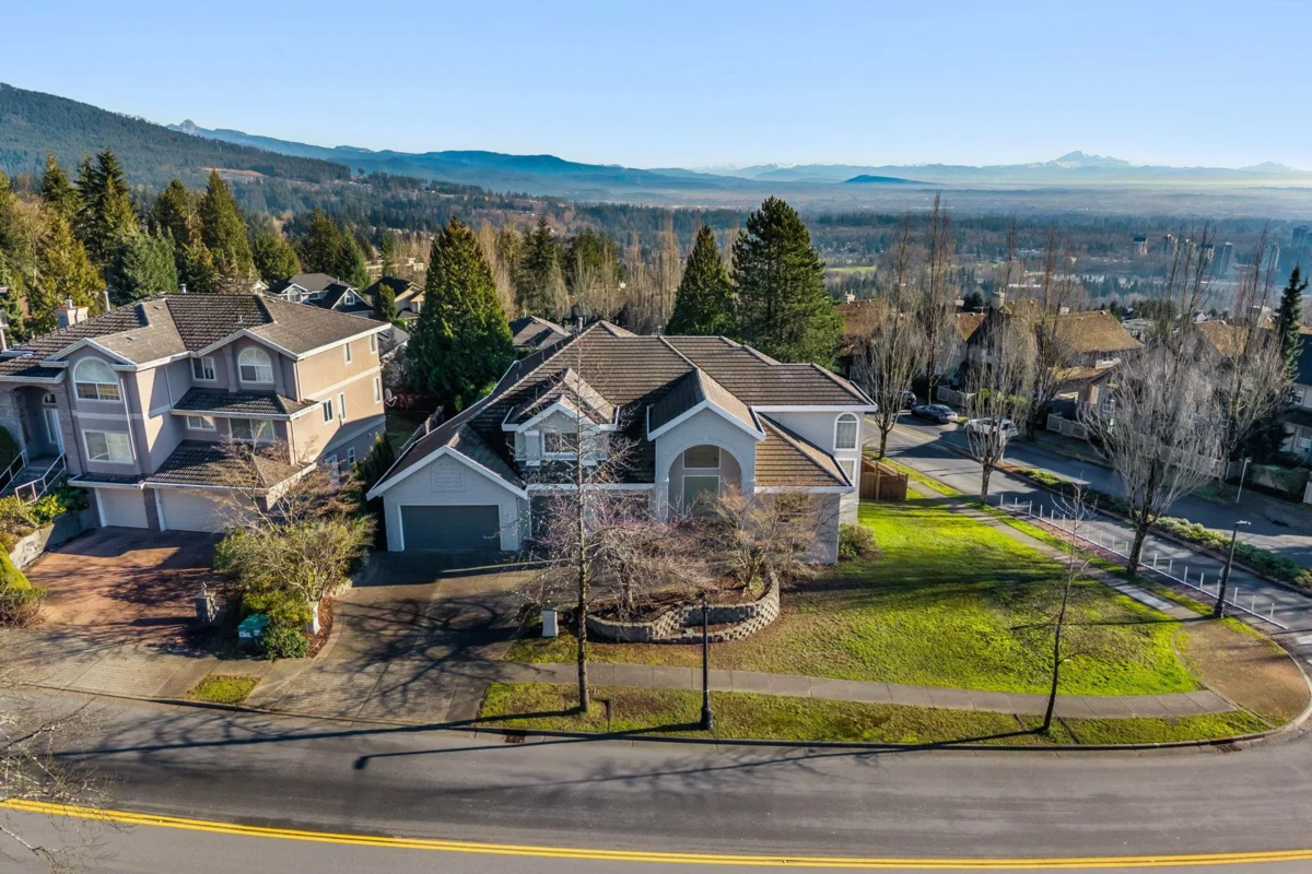 Fitness Center Photo Near 1501 Parkway Boulevard, Coquitlam, BC