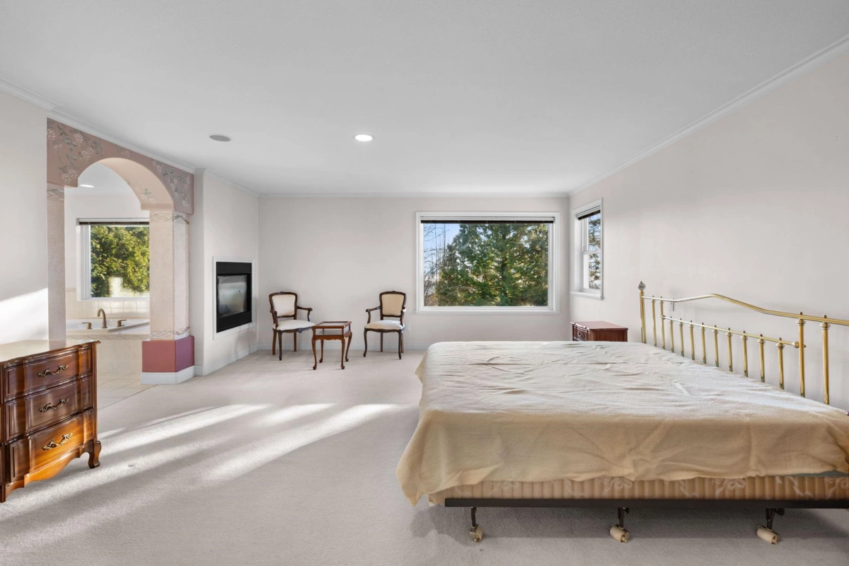 Office / Den Photo of 1501 Parkway Boulevard, Coquitlam, BC