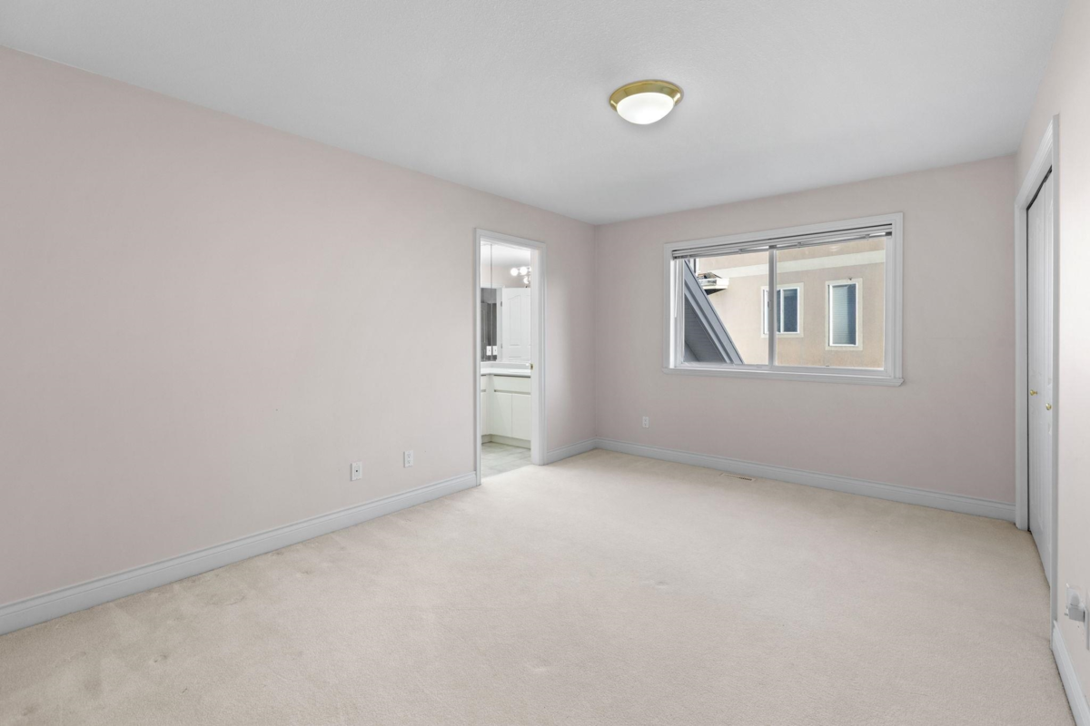 Outdoor Deck Photo of 1501 Parkway Boulevard, Coquitlam, BC