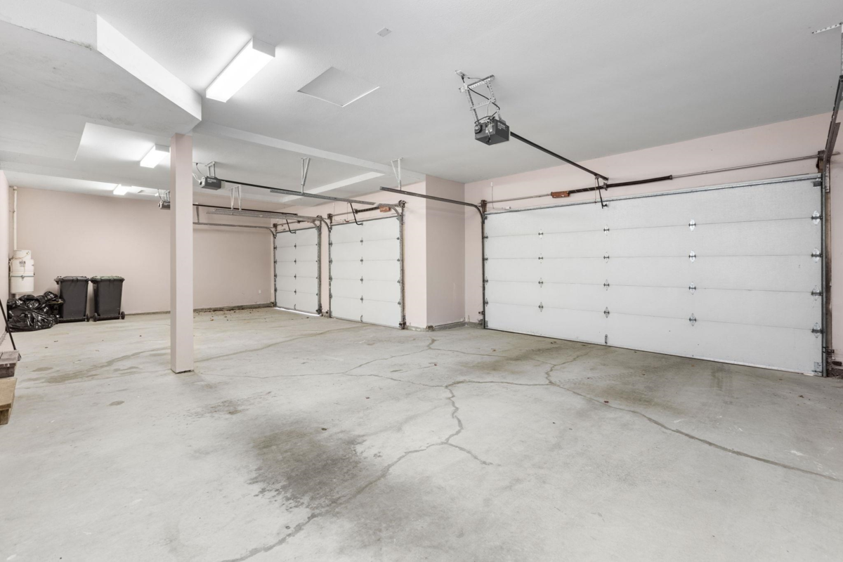 Street View Photo of 1501 Parkway Boulevard, Coquitlam, BC