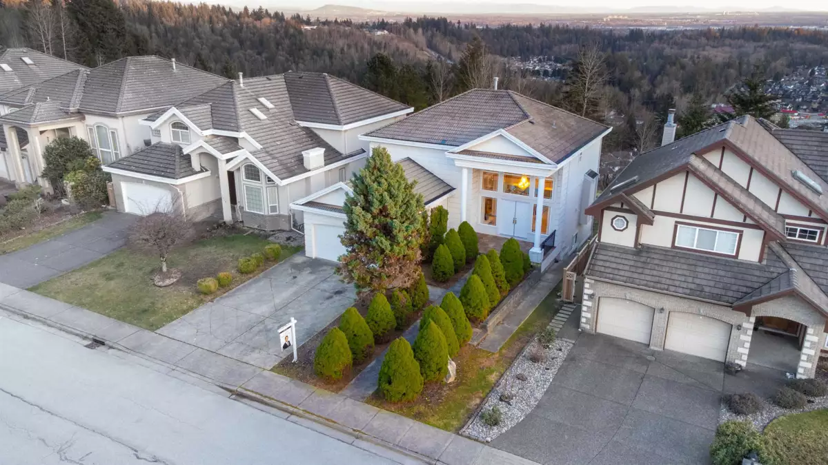 Front Yard Photo of 3126 Silverthrone Drive, Coquitlam, BC