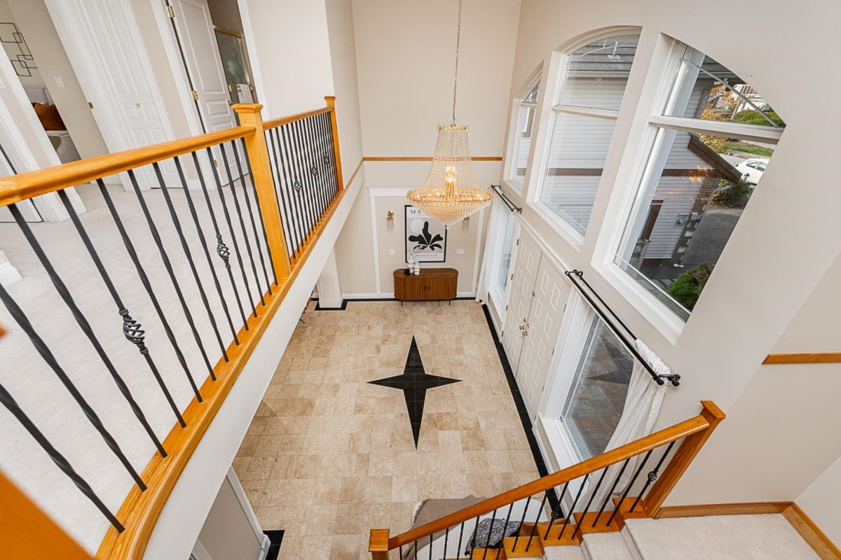 Guest Bathroom Photo of 3126 Silverthrone Drive, Coquitlam, BC