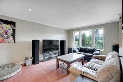 8699 Dewdney Trunk Road, Mission, BC, Mission — Single Family Residence for sale