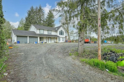 Loft / Bonus Room Photo of 8699 Dewdney Trunk Road, Mission, BC