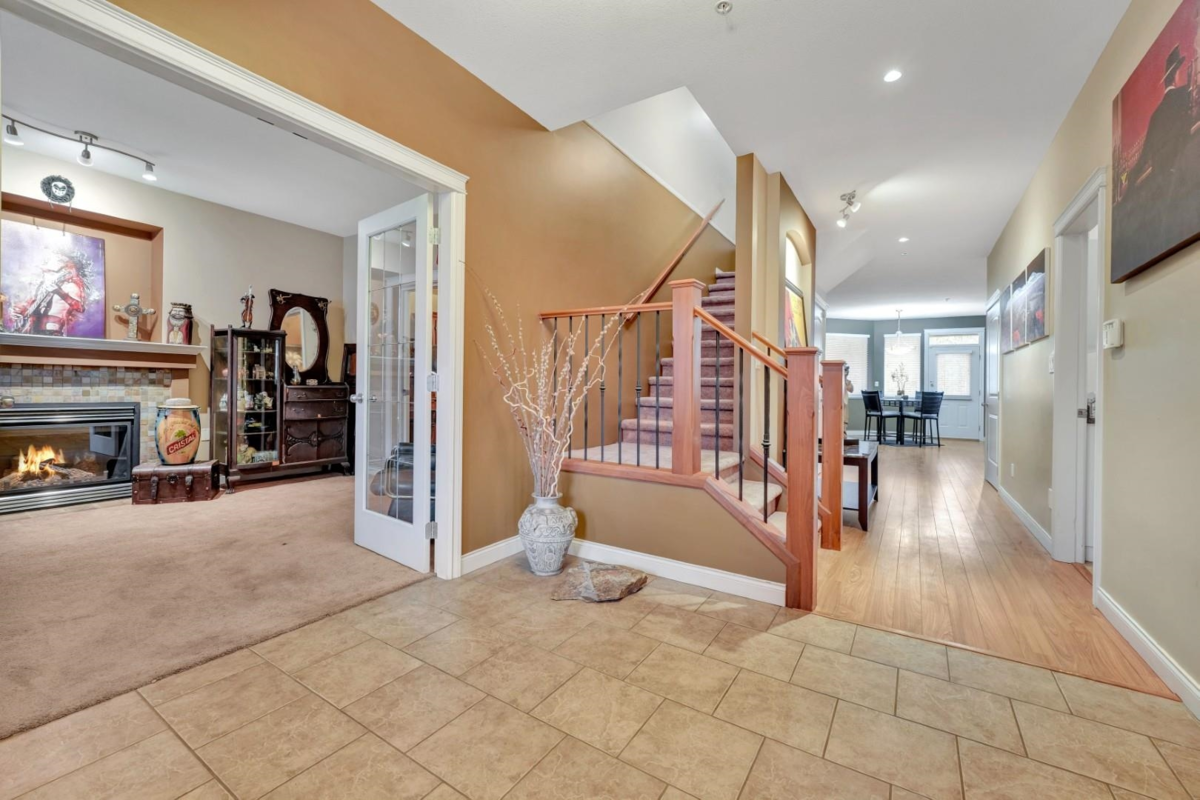 Bedroom 4 Photo of 11378 240a Street, Maple Ridge, BC
