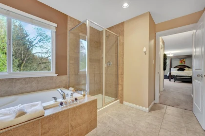Basement Recreation Room Photo of 11378 240a Street, Maple Ridge, BC