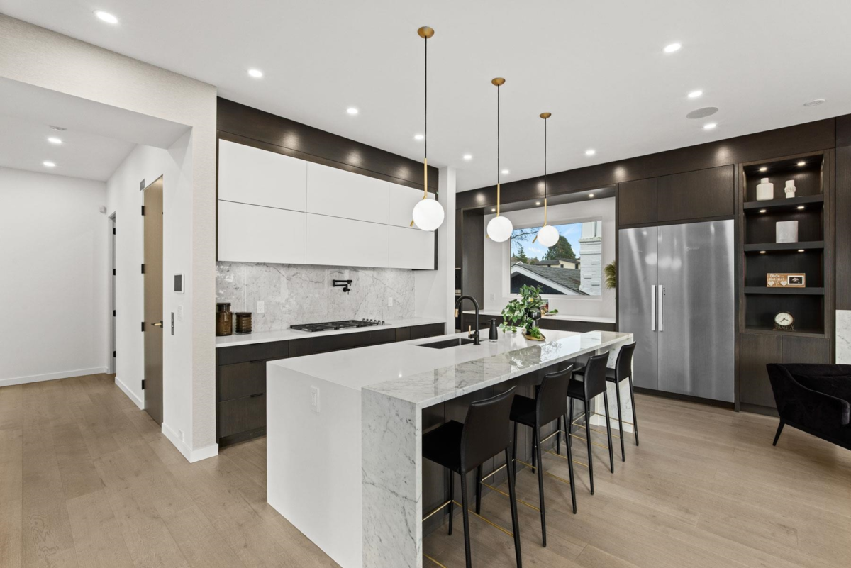 Primary Bedroom Photo of 13169 Marine Drive, Surrey, BC