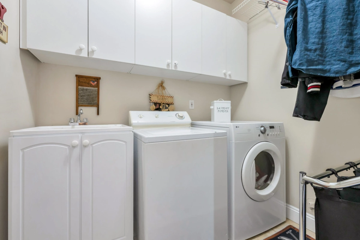 Hot Tub / Spa Photo of 5148 Bentley Lane, Delta, BC