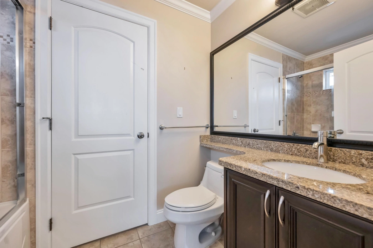 Swimming Pool Photo of 5148 Bentley Lane, Delta, BC