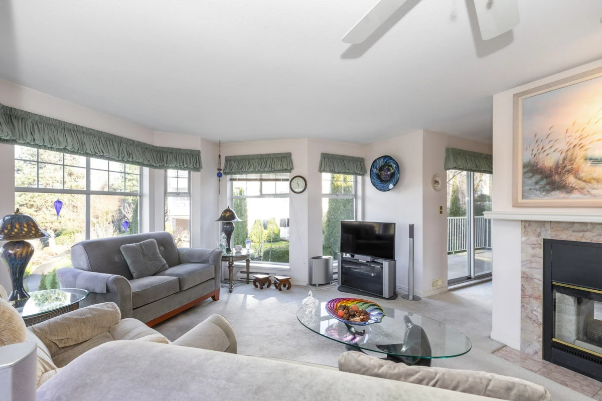 Dining Area Photo of 207 11601 227 Street, Maple Ridge, BC