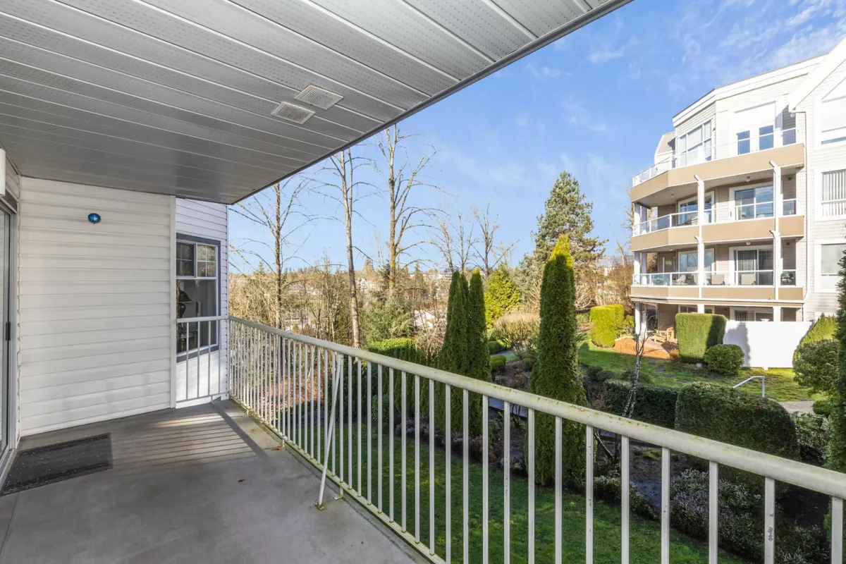 Office / Den Photo of 207 11601 227 Street, Maple Ridge, BC