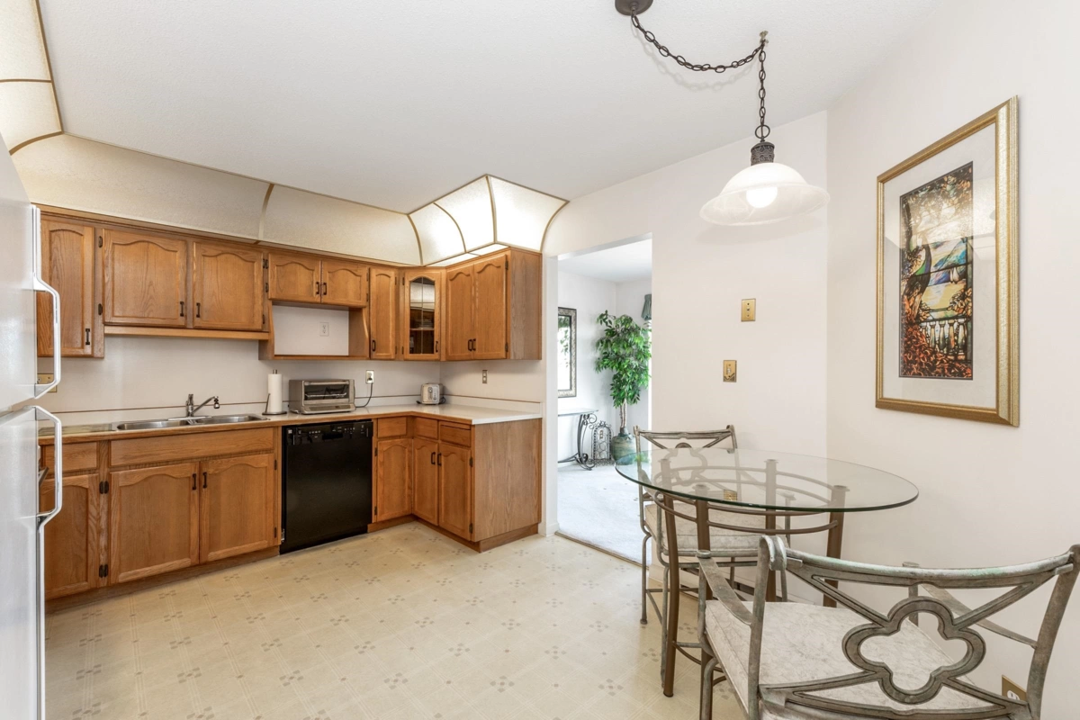 Primary Bedroom Photo of 207 11601 227 Street, Maple Ridge, BC