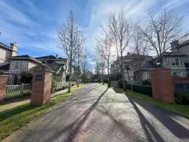 155 3880 Westminster Highway, Richmond, BC, Richmond — Townhouse for sale