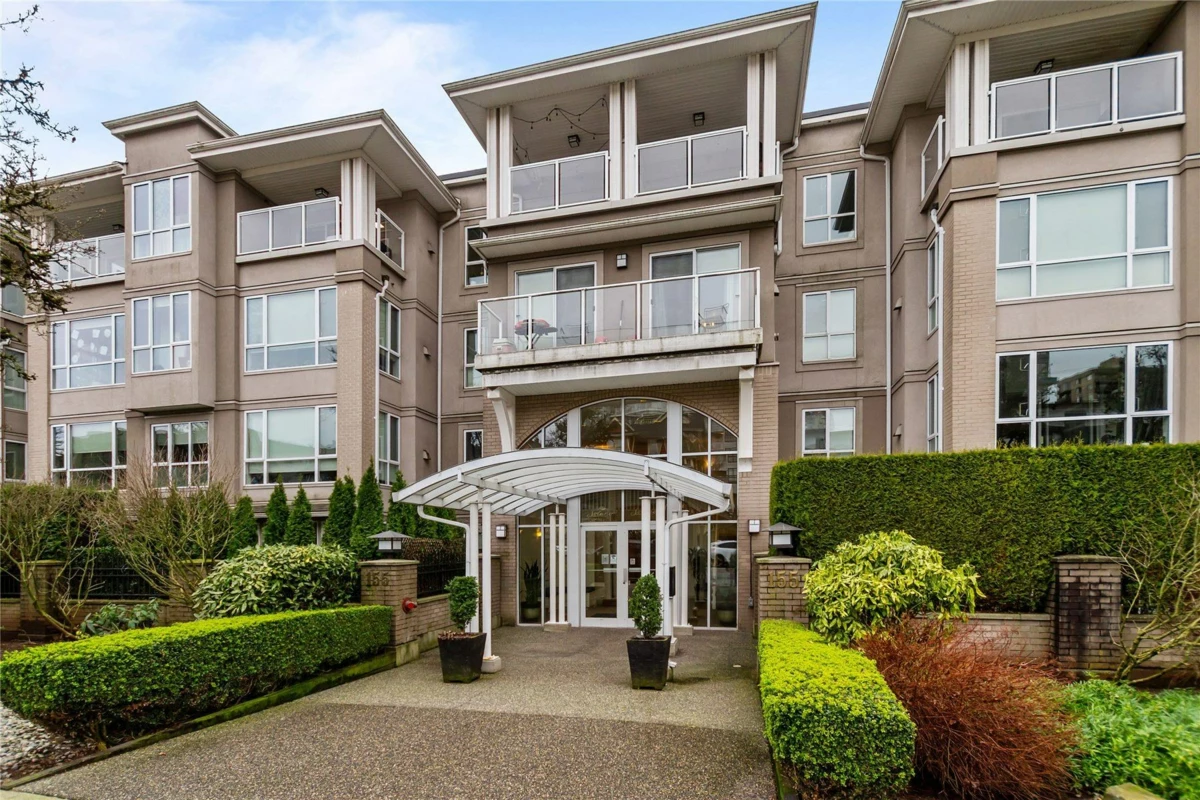 Basement Recreation Room Photo of 204 155 E 3rd Street, North Vancouver, BC
