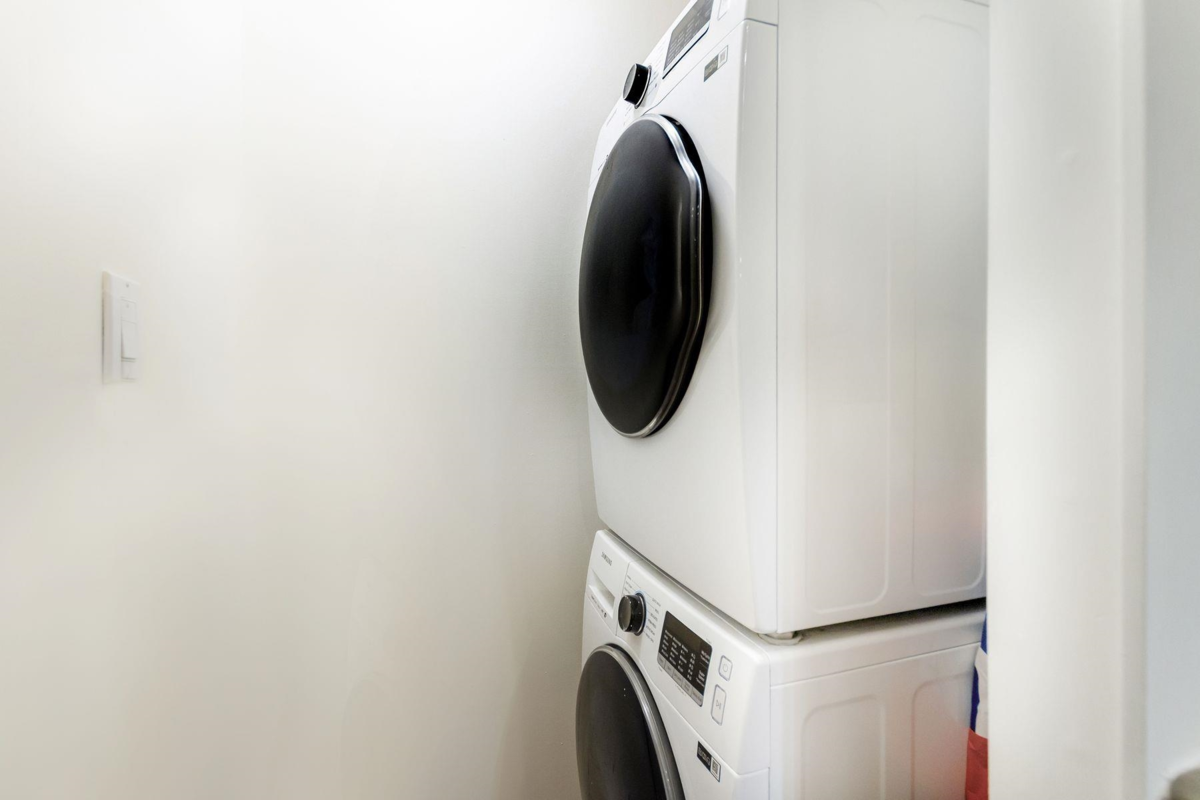 Bedroom 2 Photo of 204 155 E 3rd Street, North Vancouver, BC