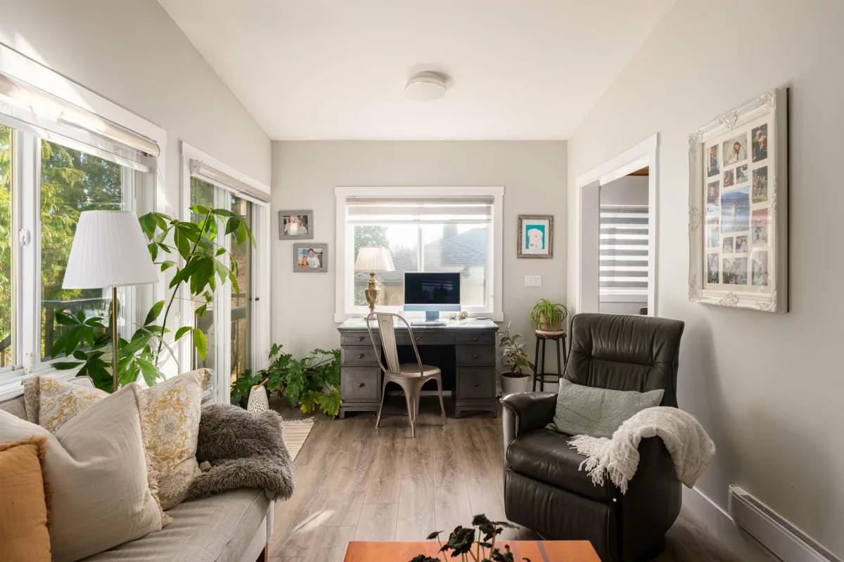 Guest Bathroom Photo of 3642 Sykes Road, North Vancouver, BC