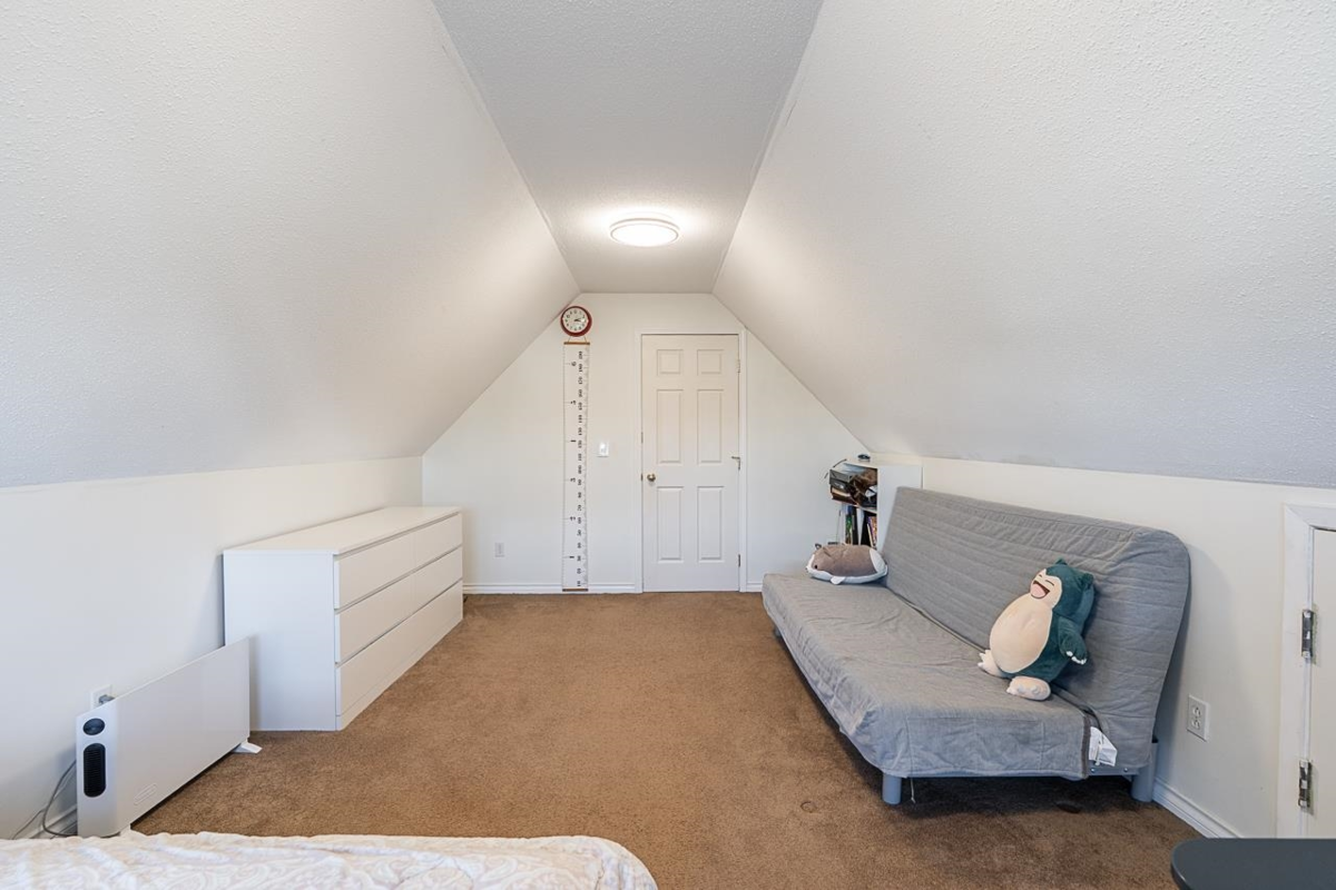 Entry Foyer Photo of 74 20881 87 Avenue, Langley, BC