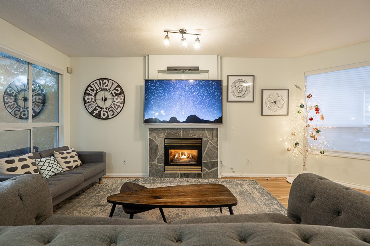 Kitchen Photo of 74 20881 87 Avenue, Langley, BC
