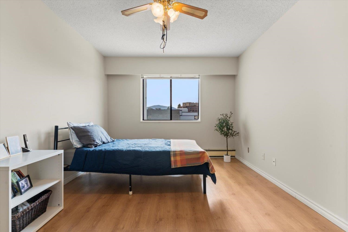 Office / Den Photo of 204 9175 Mary Street, Chilliwack, BC