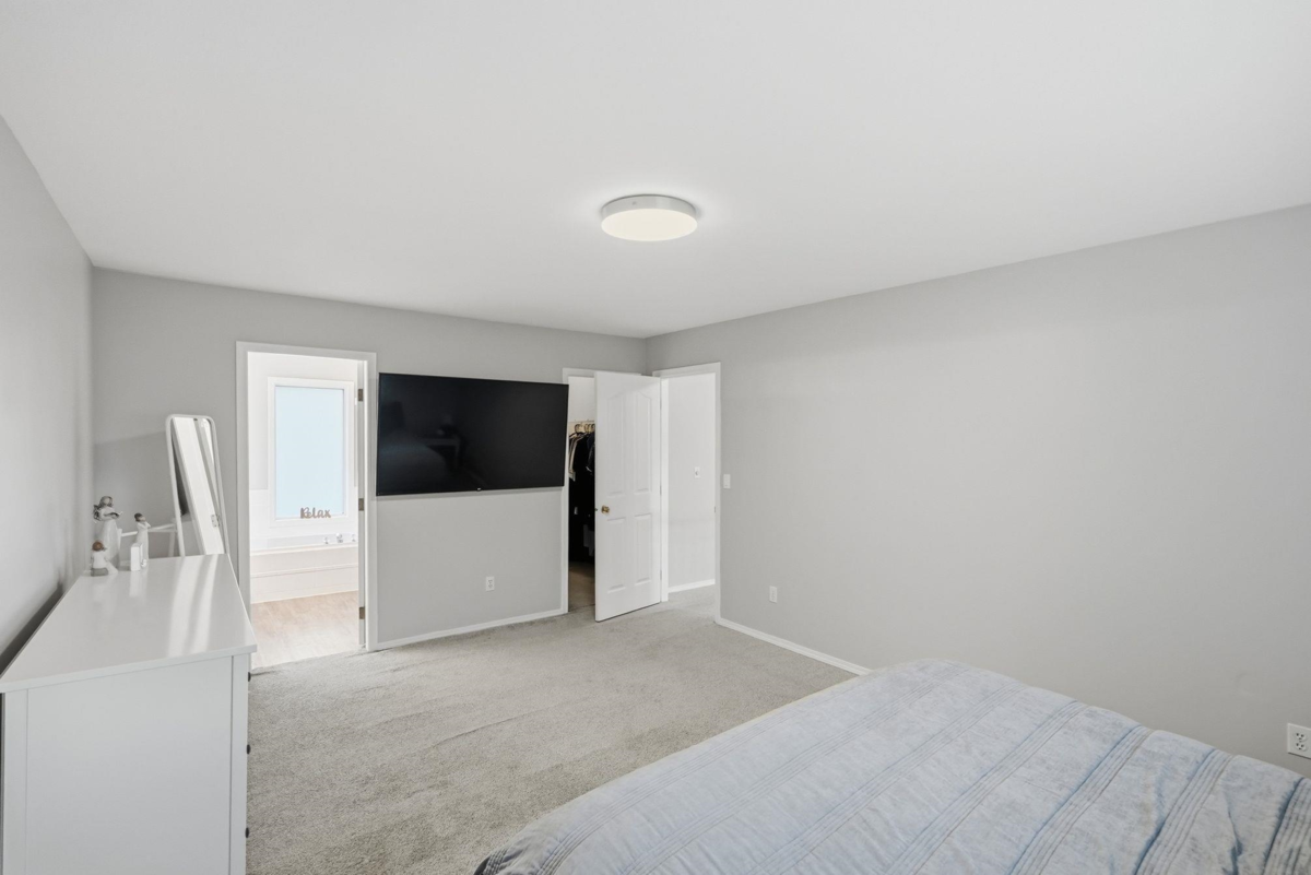 Hallway Photo of 5453 Highroad Crescent, Chilliwack, BC