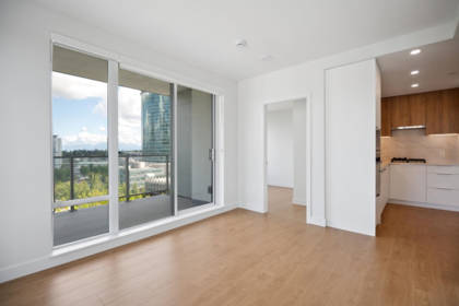 1009 13387 Old Yale Road, Surrey, BC, Surrey — Apartment/Condo for sale