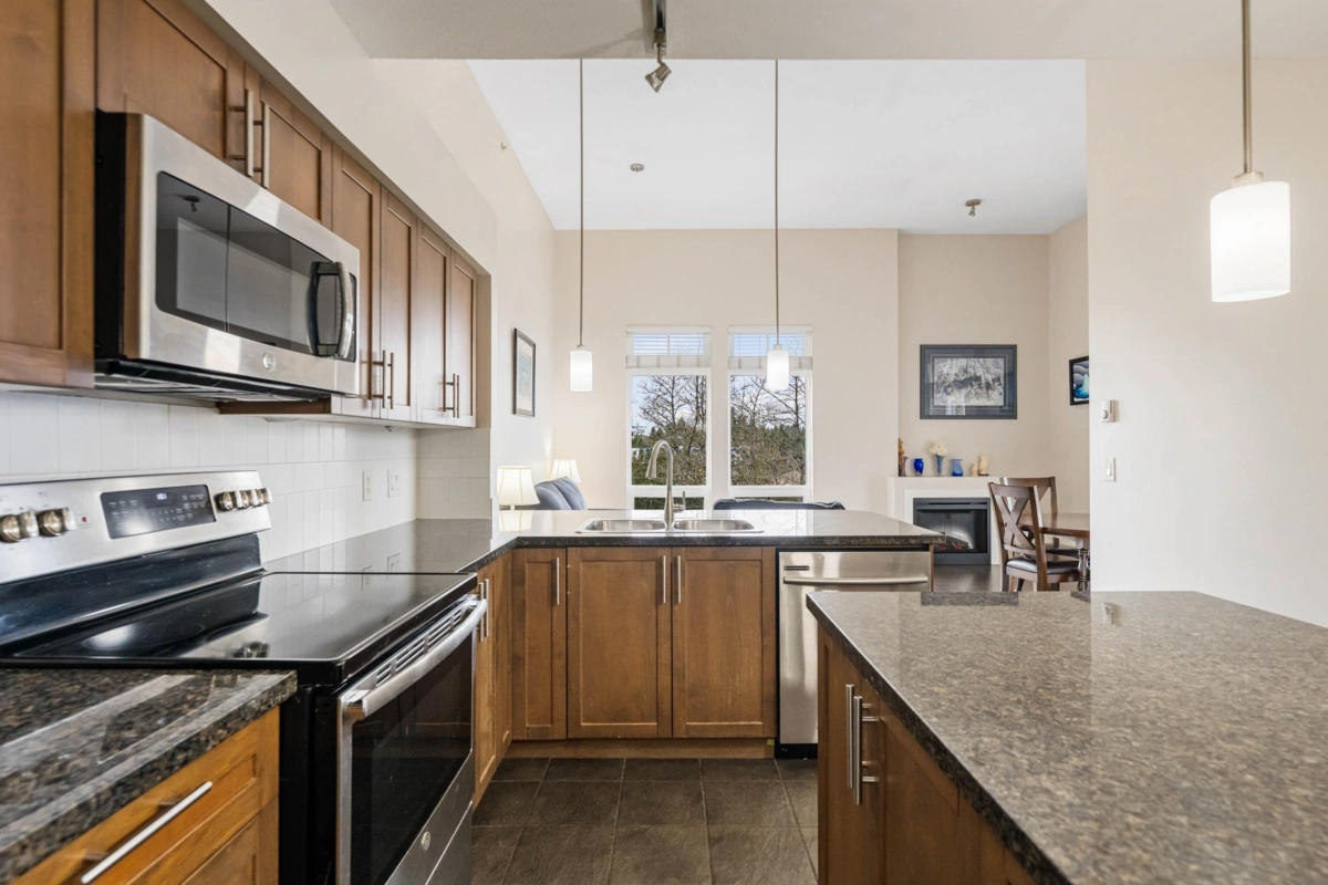 Bedroom 2 Photo of 406 12283 224 Street, Maple Ridge, BC