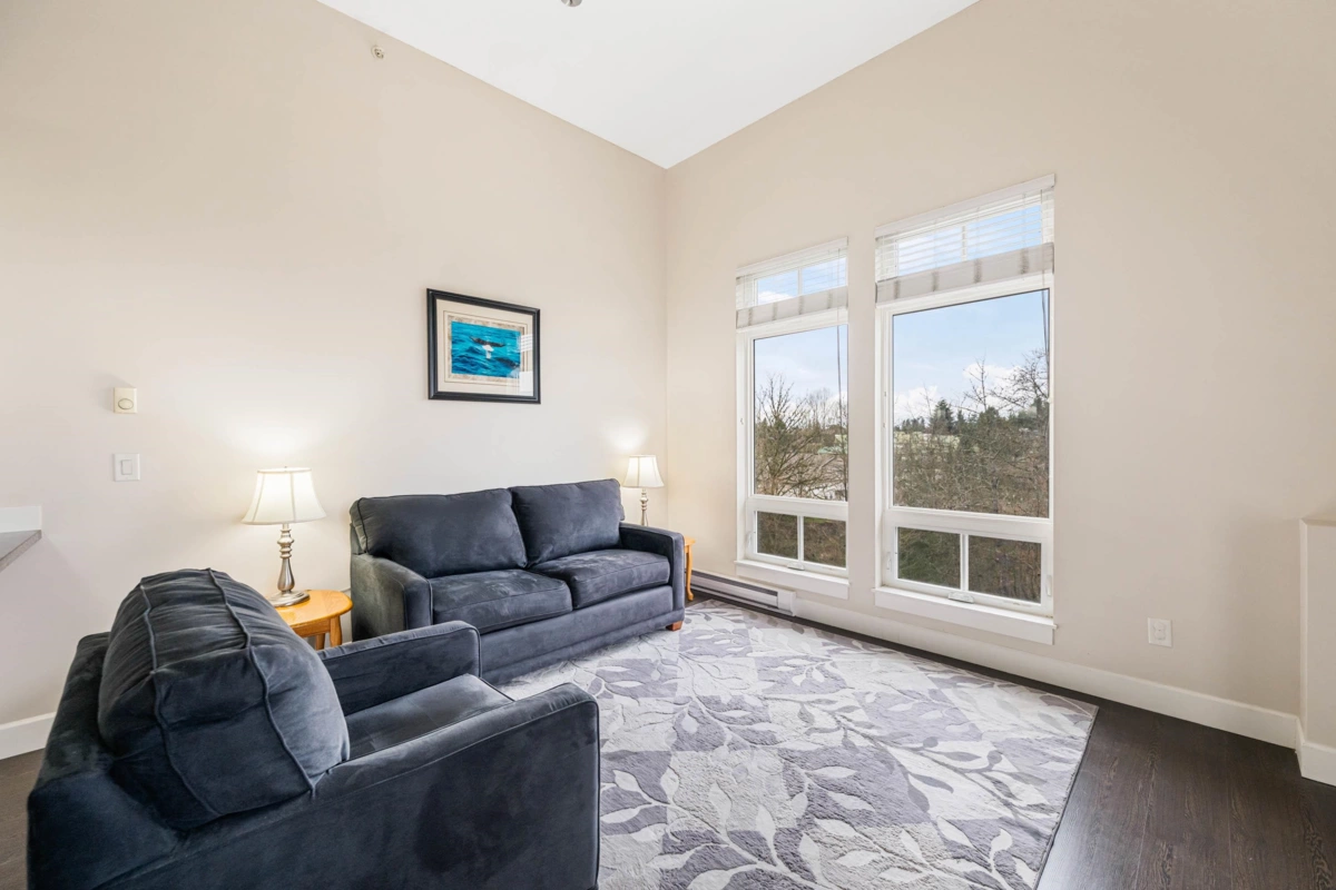 Family Room Photo of 406 12283 224 Street, Maple Ridge, BC