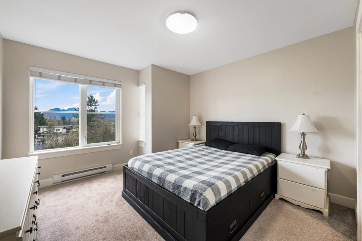 Guest Bathroom Photo of 406 12283 224 Street, Maple Ridge, BC