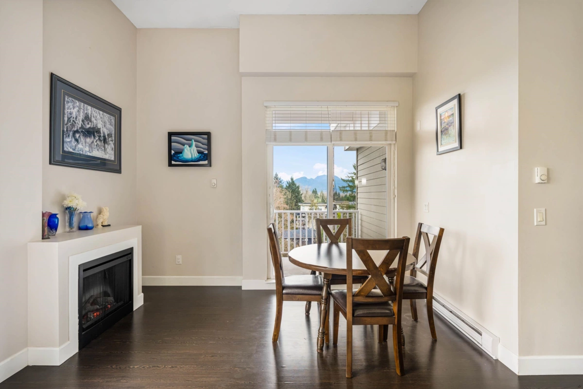 Kitchen Island Photo of 406 12283 224 Street, Maple Ridge, BC