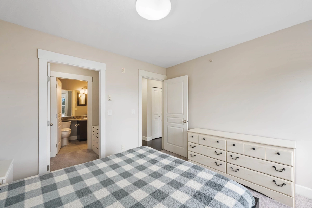 Office / Den Photo of 406 12283 224 Street, Maple Ridge, BC