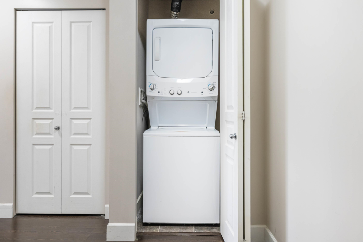 Outdoor Patio Photo of 406 12283 224 Street, Maple Ridge, BC