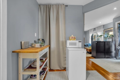 Guest Bathroom Photo of 2240 Douglas Crescent, Richmond, BC