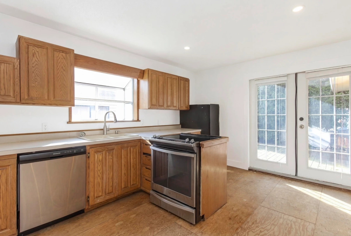 Primary Bedroom Photo of 37970 Fifth Avenue, Squamish, BC