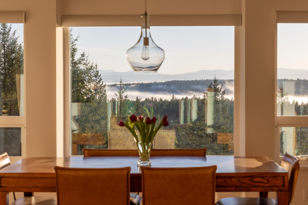 Loft / Bonus Room Photo of 10339 Sunshine Coast Highway, Halfmoon Bay, BC