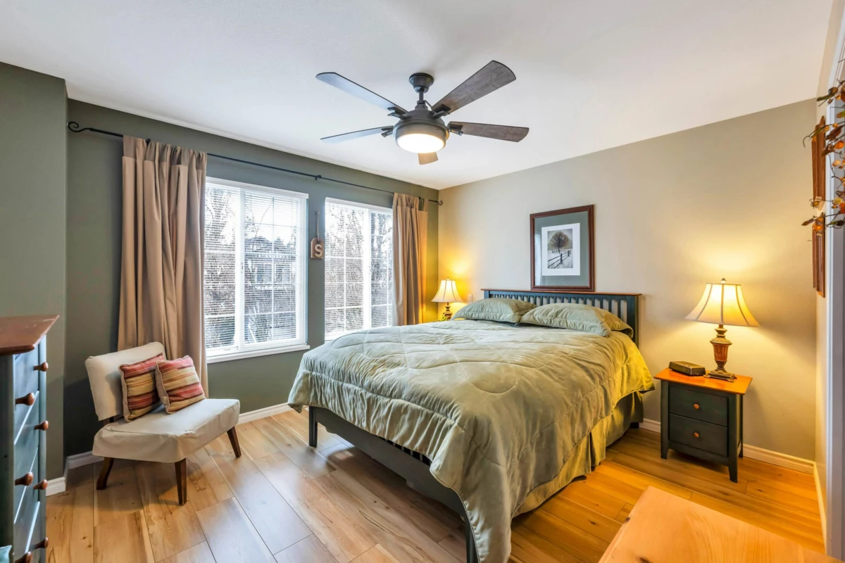 Hallway Photo of 24121 102a Avenue, Maple Ridge, BC