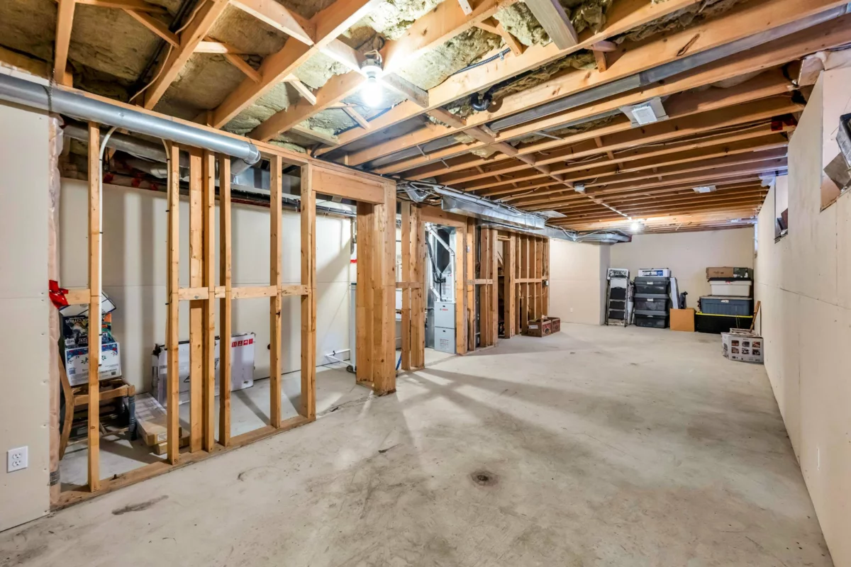 Hot Tub / Spa Photo of 24121 102a Avenue, Maple Ridge, BC