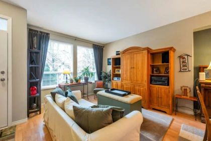 24121 102a Avenue, Maple Ridge, BC